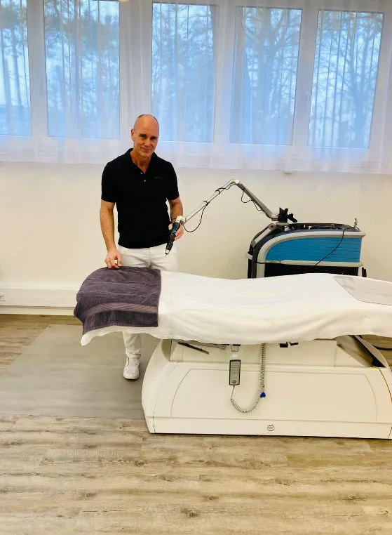 Andreas Baumgärtner – Spezialist für Laser-Tattooentfernung in Kreuzlingen